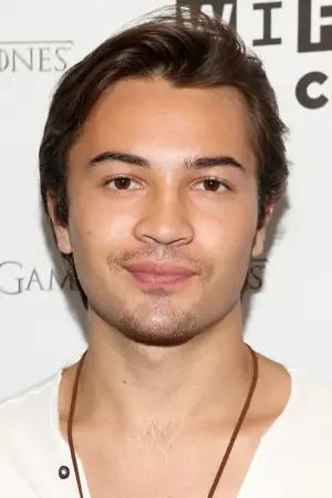 Фото  (Taylor Gray) #263908