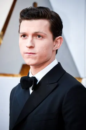 Фото Том Голланд (Tom Holland) #5328