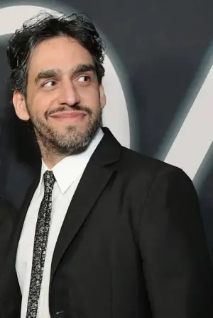 Фото  (Zal Batmanglij) #334936