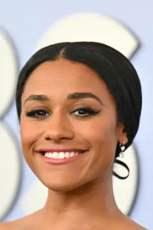 Фото Аріана Дебоус (Ariana DeBose) #326433