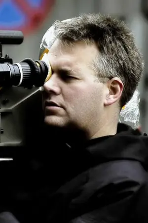 Фото Деміан Бромлі #76402