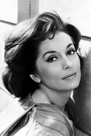 Фото Барбара Шеллі #125836