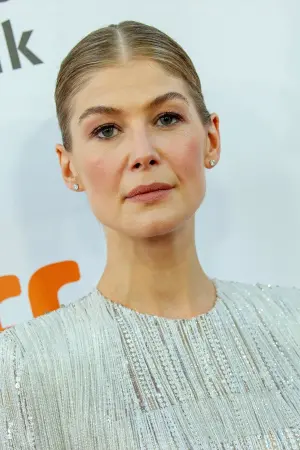 Фото Розамунд Пайк (Rosamund Pike) #16546
