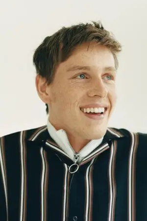 Фото Гарріс Дікінсон (Harris Dickinson) #327953