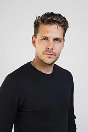 Фото Мілош Бікович #33847