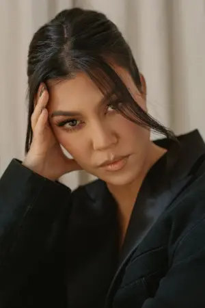 Фото  (Kourtney Kardashian Barker) #316002