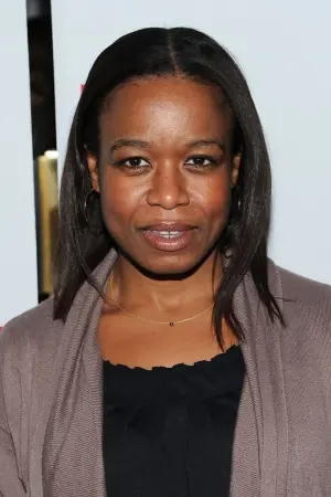 Фото Квінсі Тайлер Бернстін #85002