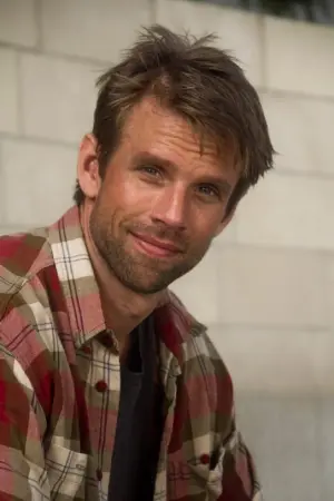 Фото Джош Вуд #19458