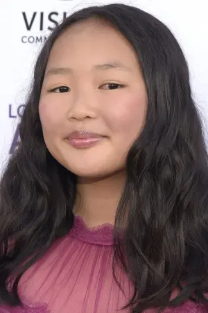 Фото  (Ella Jay Basco) #39128