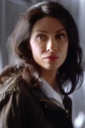 Фото Джоан Келлі (Joanne Kelly) #268409