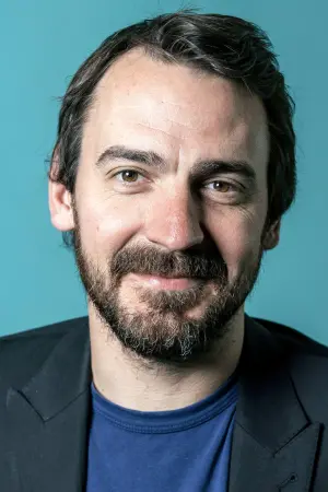 Фото Юен Леслі #51050