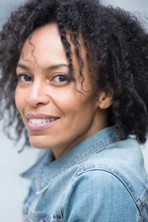 Фото Ейза Девіс #92888