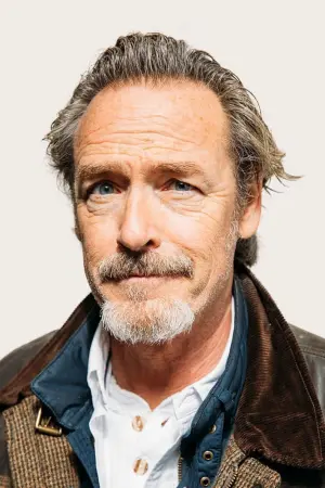 Фото Джеймс Маккефрі #79868