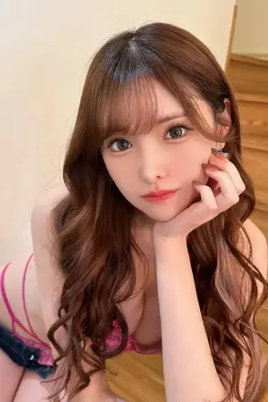 Фото Аріна Арата #353405