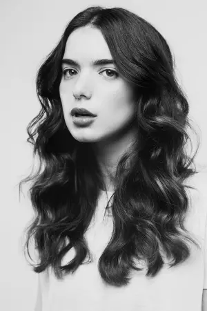 Фото Ділан Гелула (Dylan Gelula) #50505