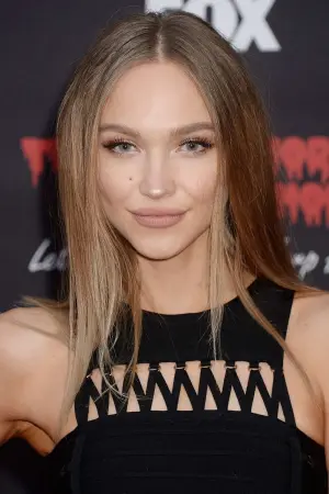 Фото  (Ivy Levan) #263778