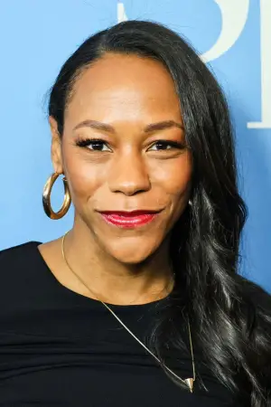 Фото Ніккі М. Джеймс #340302