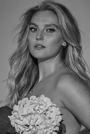 Фото  (Perrie Edwards) #191648