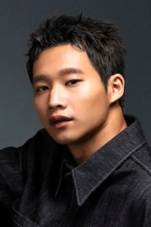 Фото Гуань-Чжи Хуан (Huang Guan-Zhi) #331100