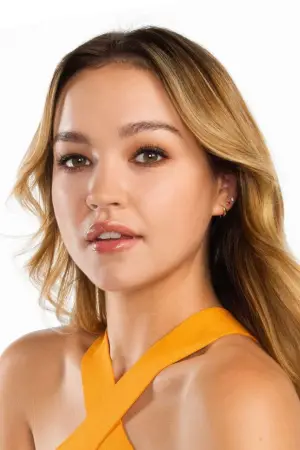 Фото  (Sadie Stanley) #331667