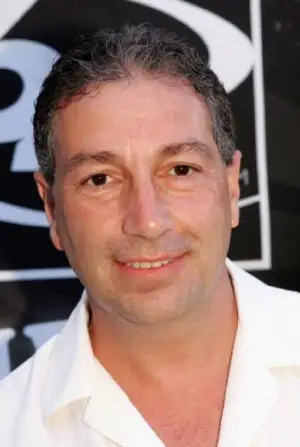 Фото Вінсент Джеймс Дезидеріо мл. #341455