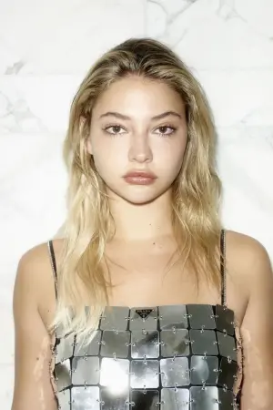 Фото Мадлен Клайн (Madelyn Cline) #12974