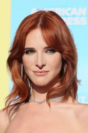 Фото Харі Неф (Hari Nef) #4600