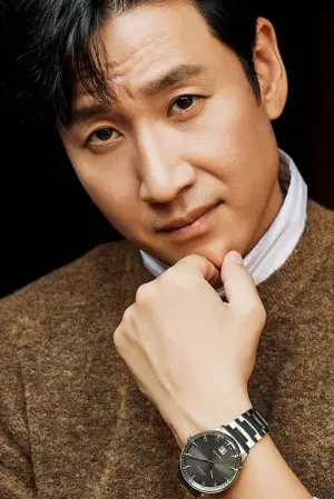 Фото Лі Сун Кюн (Lee Sun-kyun) #16123