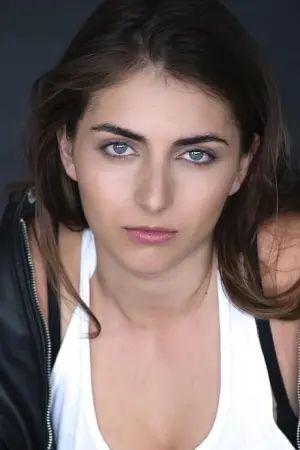 Фото Емелія Хартфорд #4444