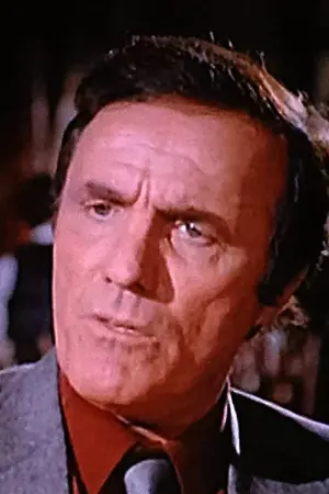 Фото Джеймс Луїзі #213933