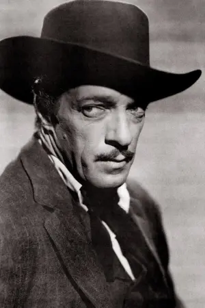 Фото Айвен Стенфорд Джоллі #92346