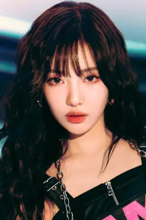 Фото Нінг І Чжуо (NINGNING) #335843