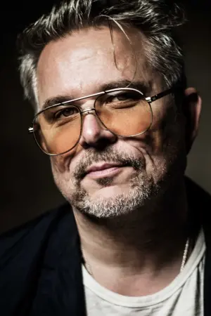 Фото Ендрю Кевін Вокер #9255