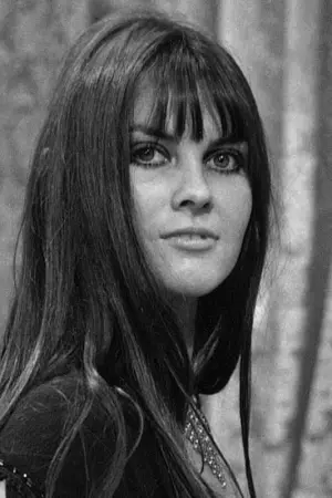 Фото Керолайн Манро (Caroline Munro) #83610
