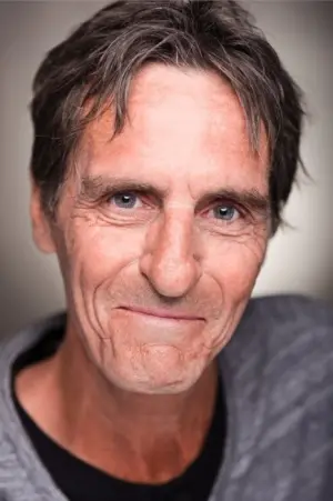 Фото Стівен Юре #12137