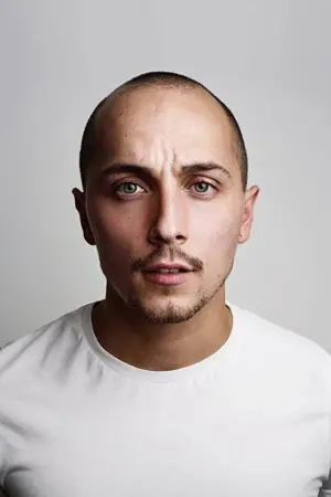 Фото Елліот Воррен #14804