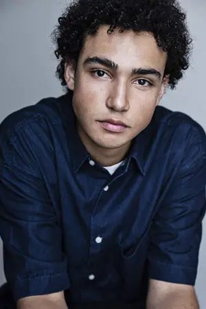 Фото Арчі Мадекве #4407