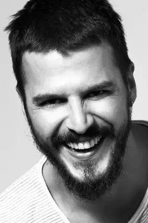 Фото Мехмет Гюнсюр (Mehmet Günsür) #130165