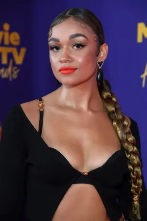 Фото Медісон Бейлі (Madison Bailey) #68755