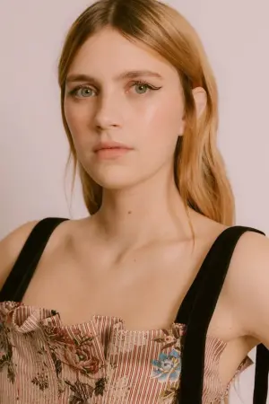 Фото Нелл Тайґер Фрі (Nell Tiger Free) #305895