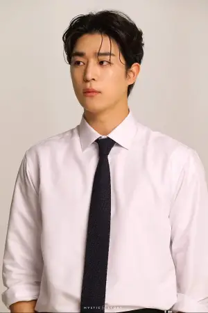 Фото  (Lee Chan-hyeong) #340060