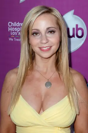 Фото Тара Стронґ (Tara Strong) #327260
