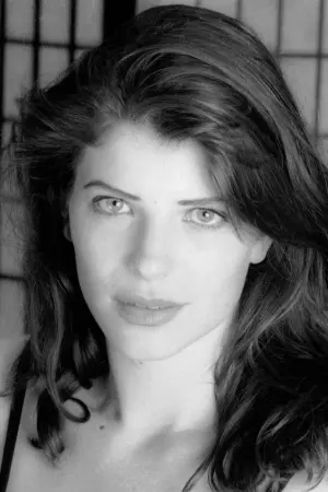 Фото Імоджен Еннеслі #79152