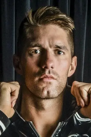 Фото Лукас Ітвелл (Luke James Uggles Eatwell) #337372