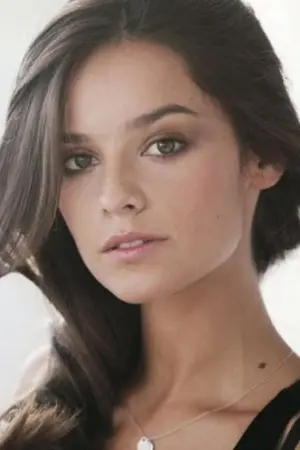 Фото Кеті Луїза Сондерс #97196