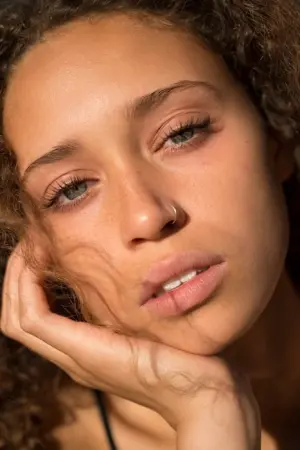 Фото Елла-Рей Сміт (Ella-Rae Smith) #68499