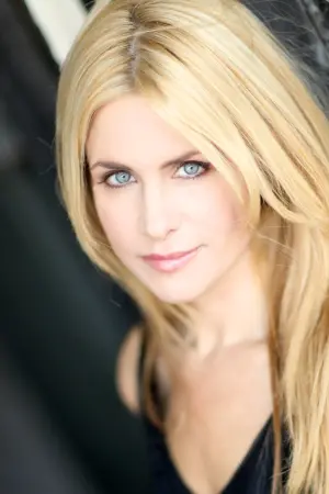 Фото Джульєтта Рівз Лондон #9884