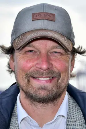 Фото Ларс Єссен #353966