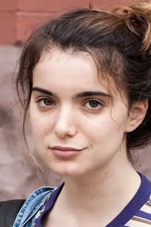 Фото Ділан Гелула (Dylan Gelula) #50510