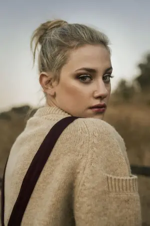 Фото Лілі Рейнхарт (Lili Reinhart) #56472